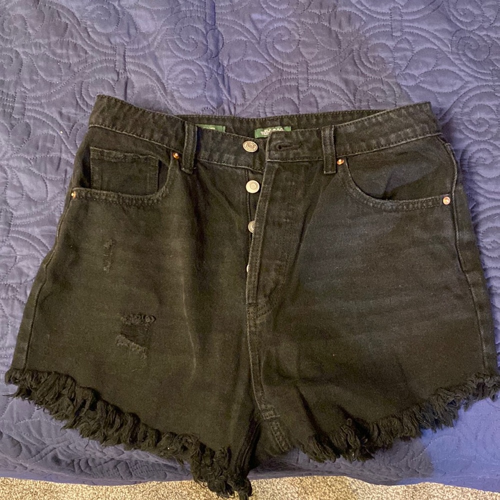 Black jean shorts
